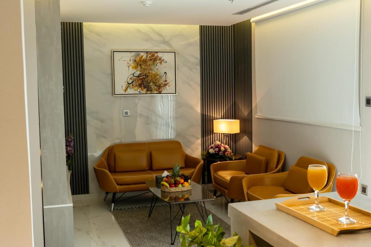 Aparthotel Elite Served - Al Andalus *